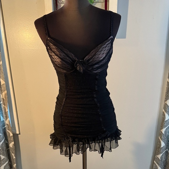 Victoria’s Secret Ruched Lace Corset Top SZ 34C - Picture 1 of 12